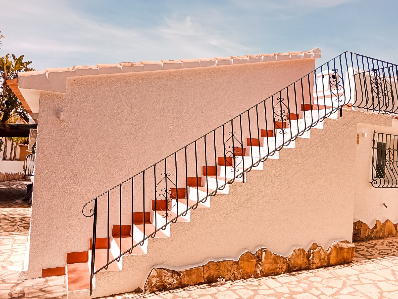 TopCoat project 10 — painting and construction in Moraira