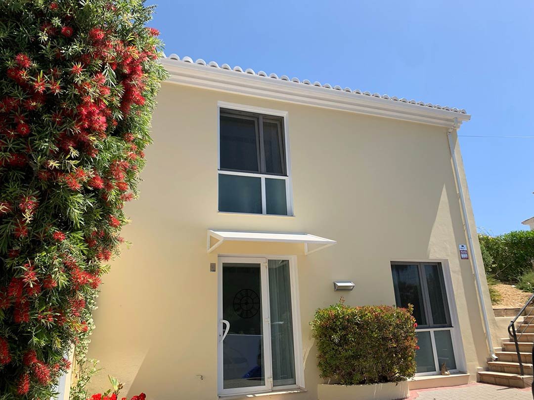 TopCoat project 36 — painting and construction in Moraira