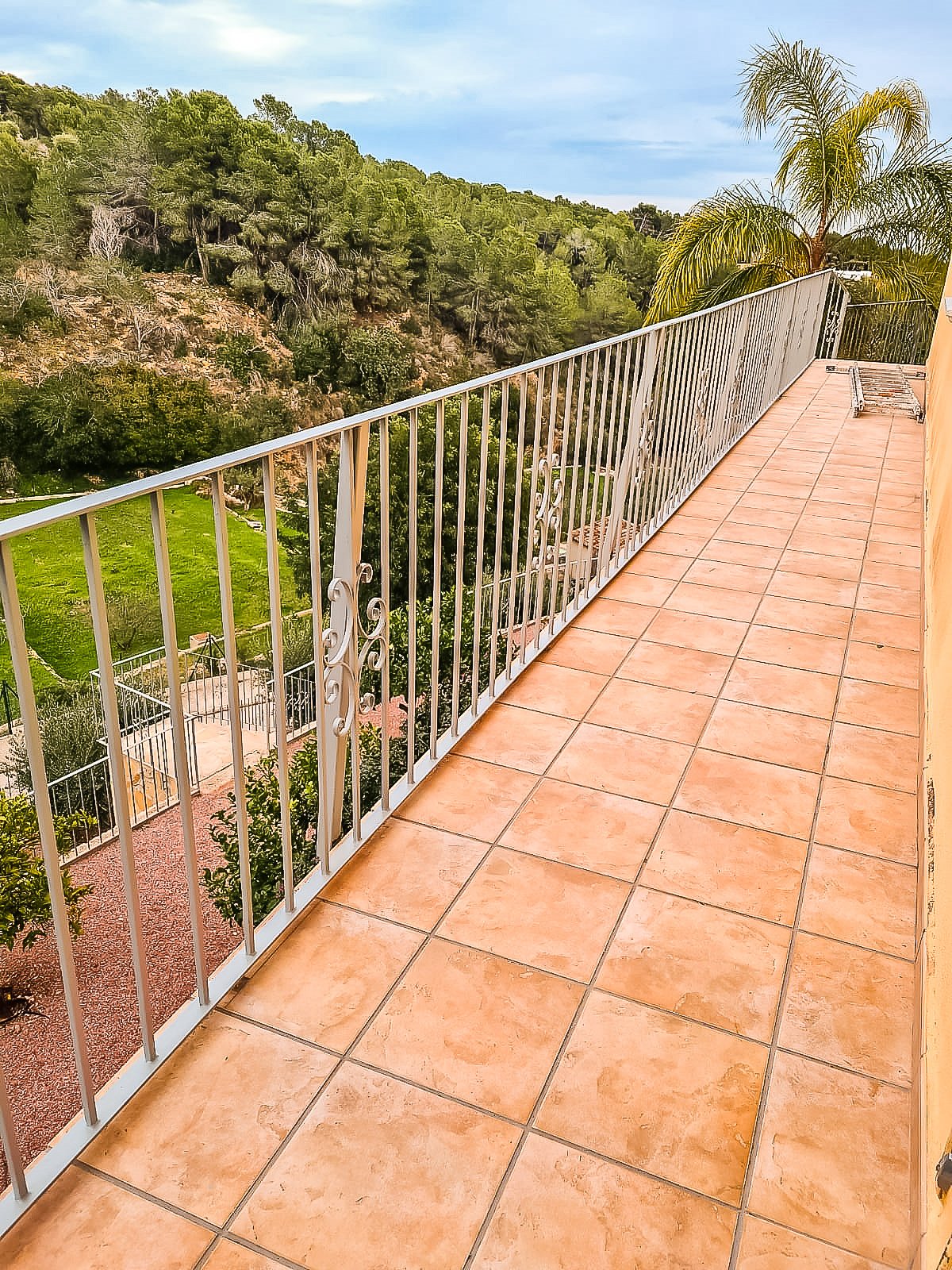 TopCoat project 7 — painting and construction in Moraira