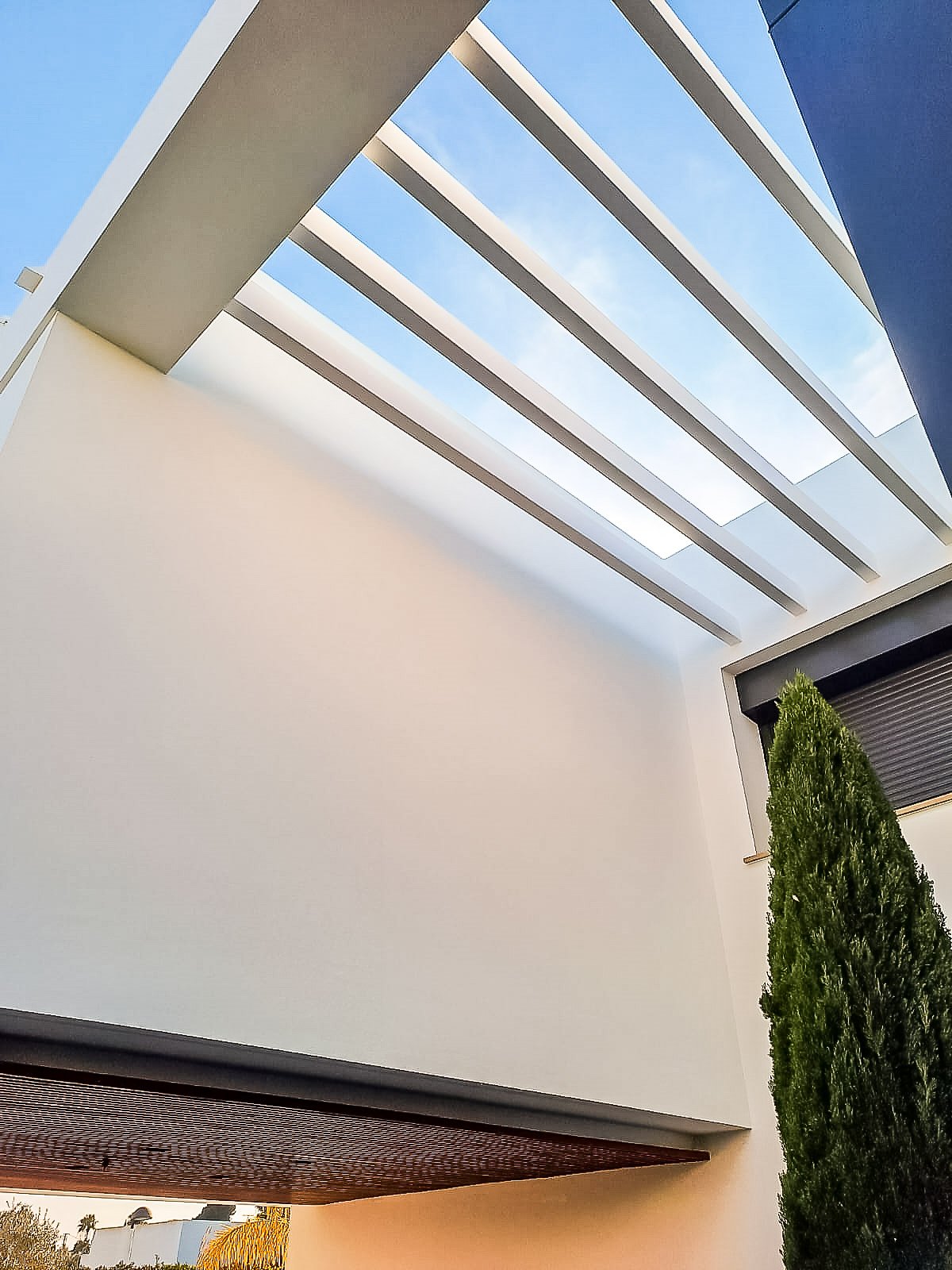 TopCoat project 8 — painting and construction in Moraira