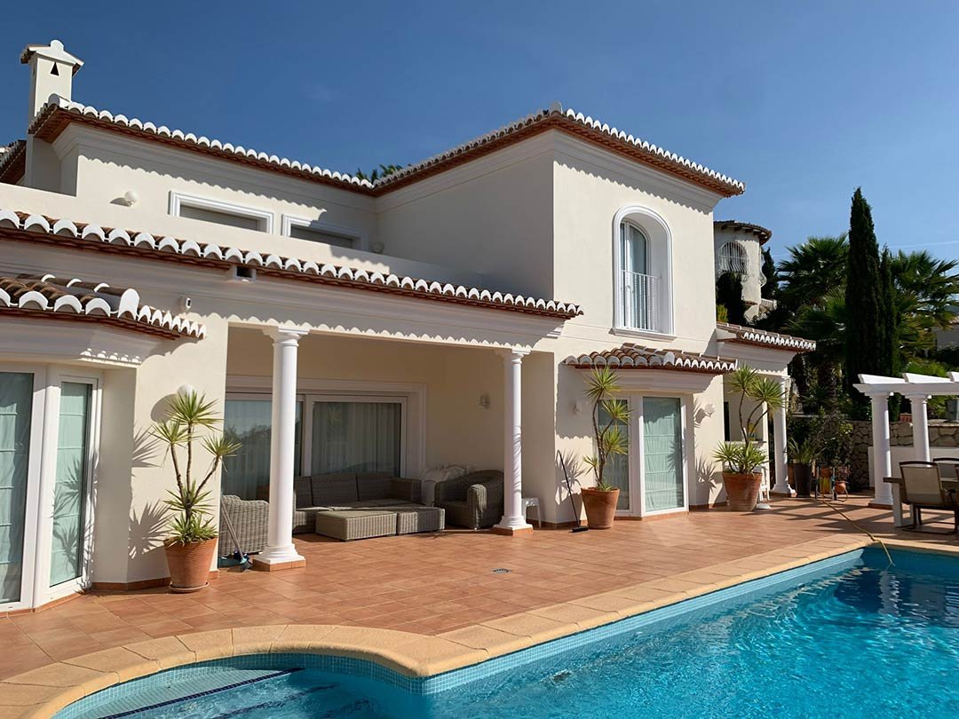 TopCoat project 29 — painting and construction in Moraira